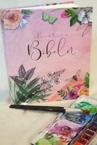 Kreativa Bibeln rosa Kreativa Bibeln Folkbiblen